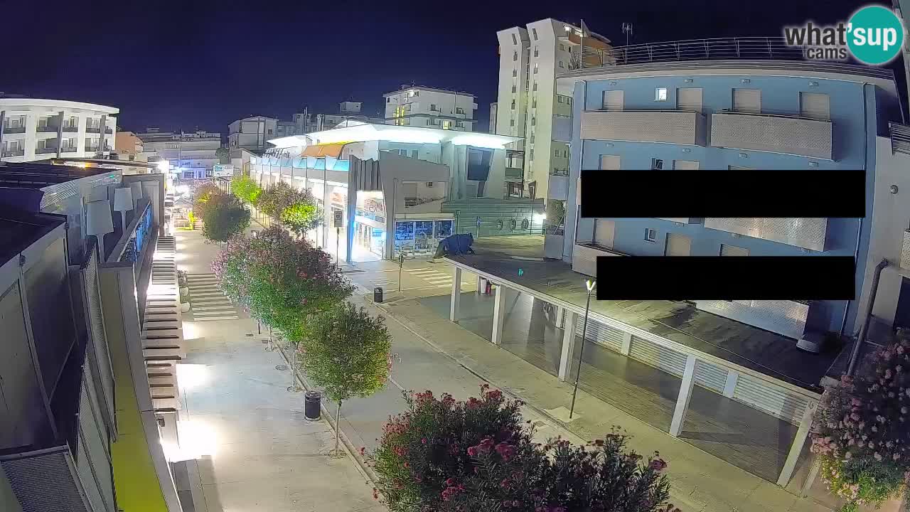 Webcam Passeggiata Bibione – Viale delle Costellazioni in Diretta