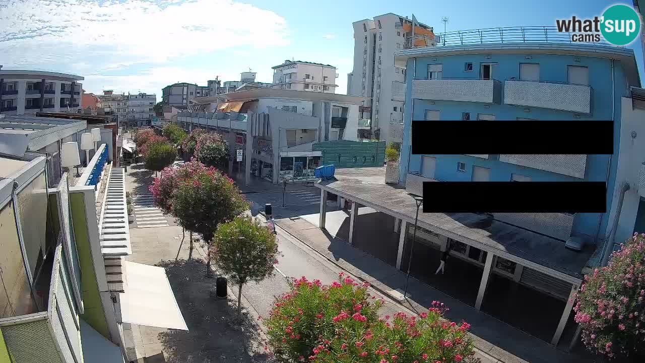 Bibione Fußgängerzone Webcam – Viale delle Costellazioni live