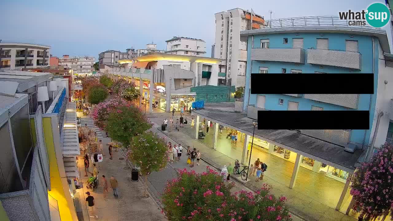 Bibione Fußgängerzone Webcam – Viale delle Costellazioni live