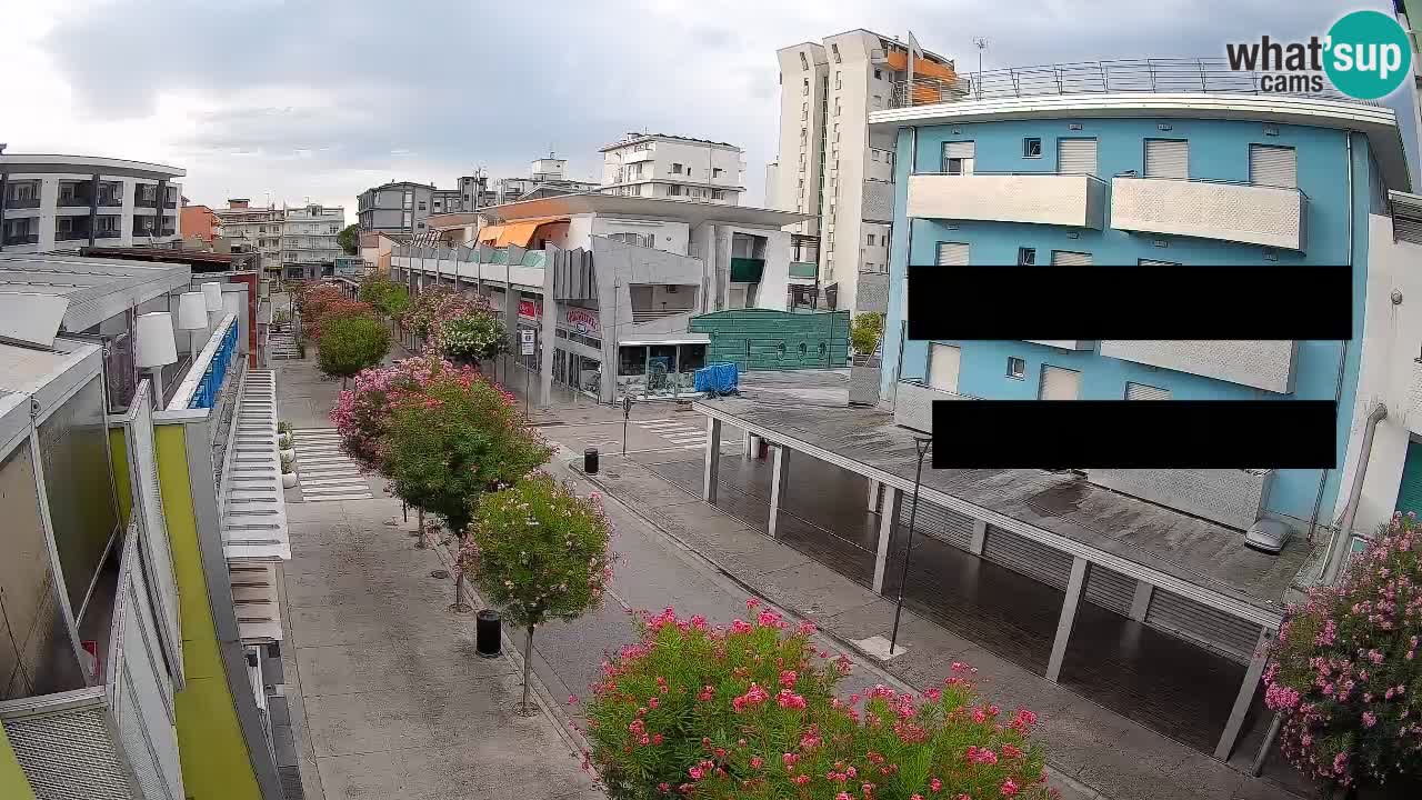 Webcam Passeggiata Bibione – Viale delle Costellazioni in Diretta