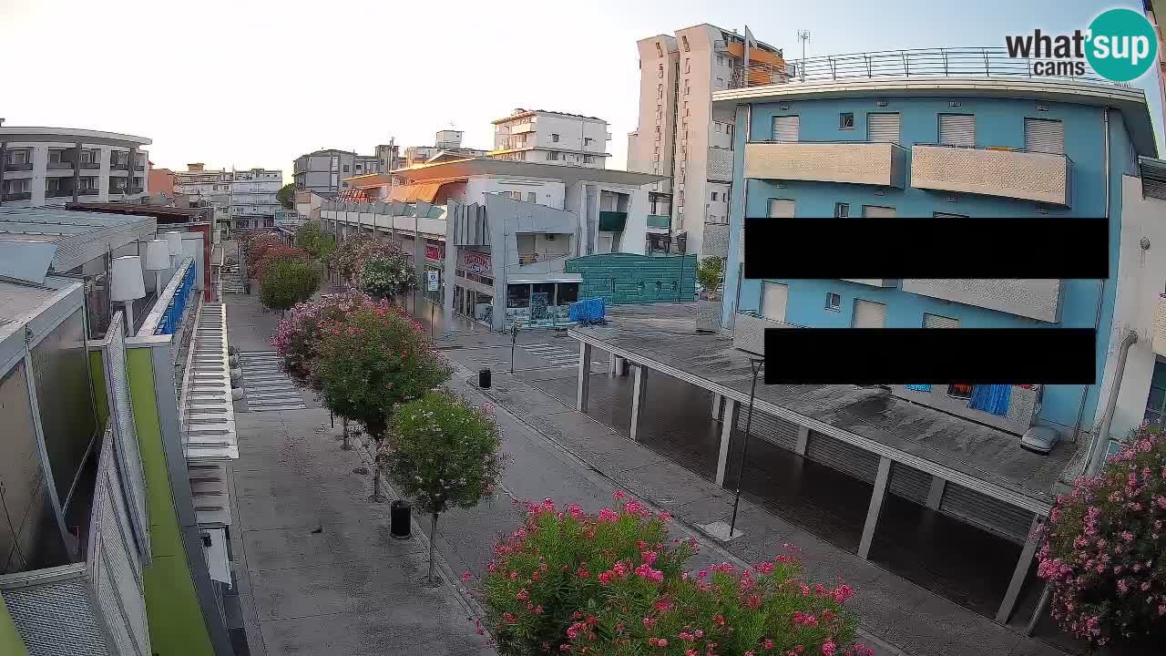 Bibione Fußgängerzone Webcam – Viale delle Costellazioni live