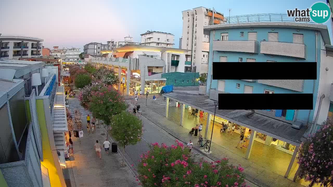 Web kamera Bibione Šetnica – Viale delle Costellazioni uživo