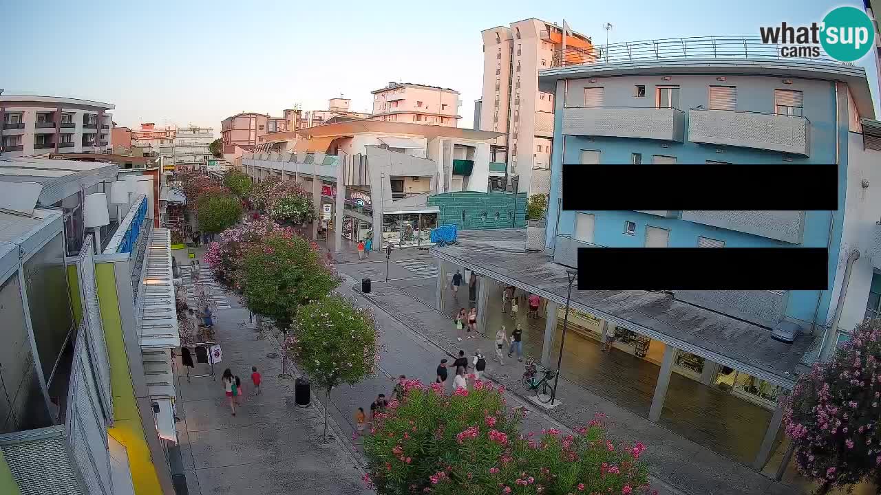 Webcam Passeggiata Bibione – Viale delle Costellazioni in Diretta