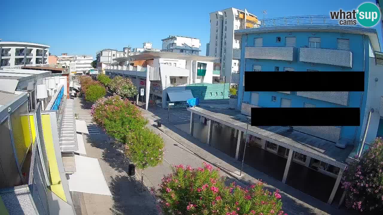 Webcam Passeggiata Bibione – Viale delle Costellazioni in Diretta
