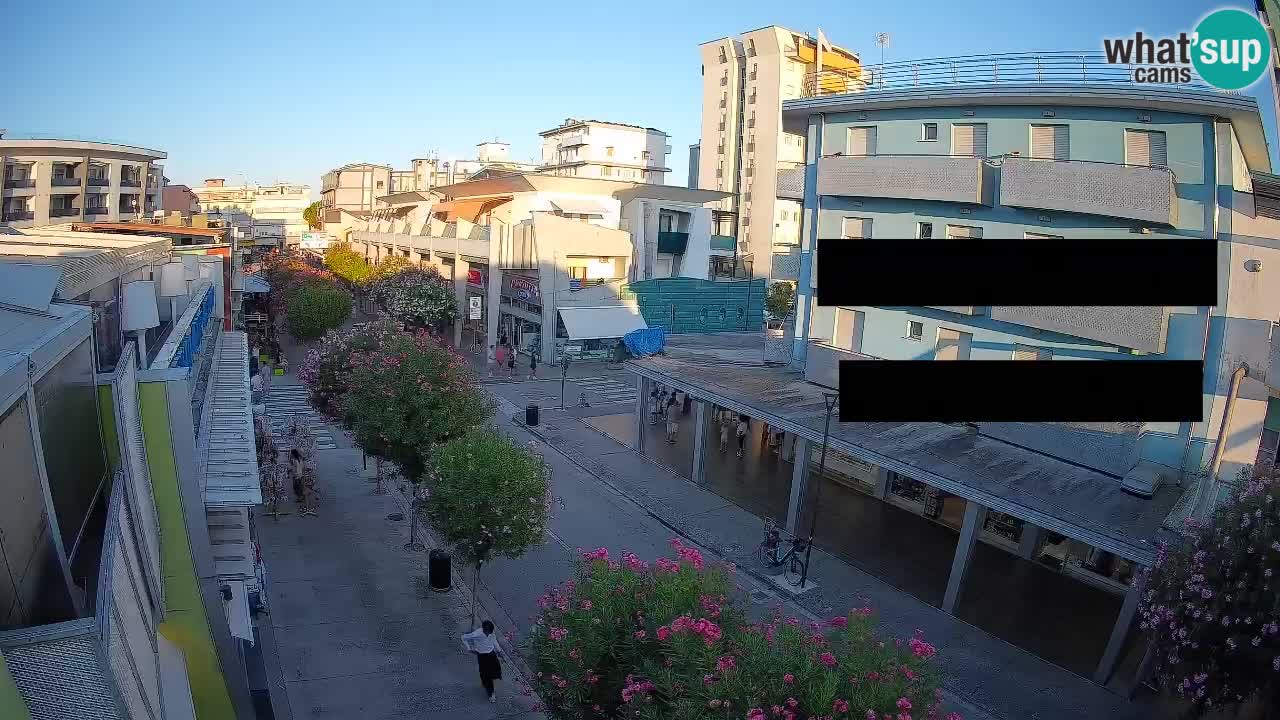 Webcam Passeggiata Bibione – Viale delle Costellazioni in Diretta