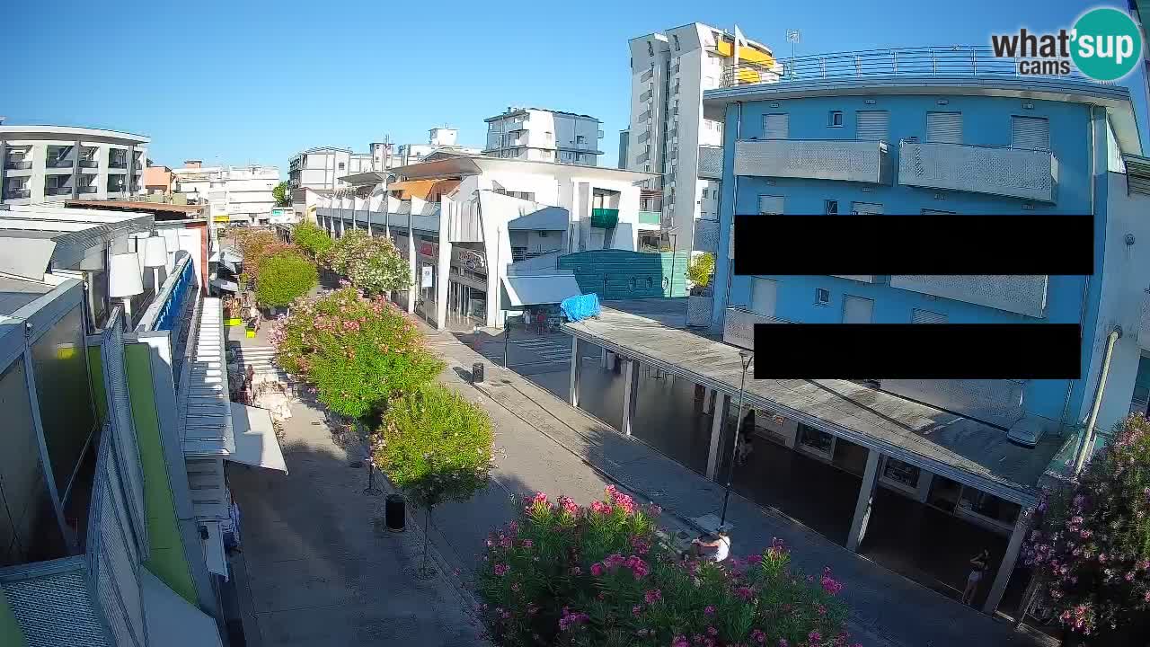 Webcam Passeggiata Bibione – Viale delle Costellazioni in Diretta