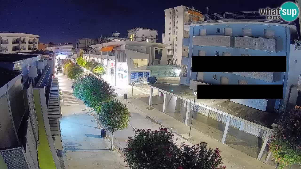 Bibione Fußgängerzone Webcam – Viale delle Costellazioni live
