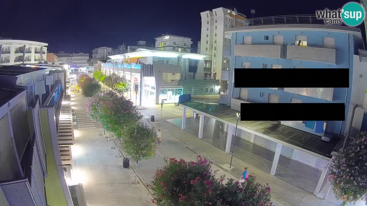 Webcam Passeggiata Bibione – Viale delle Costellazioni in Diretta