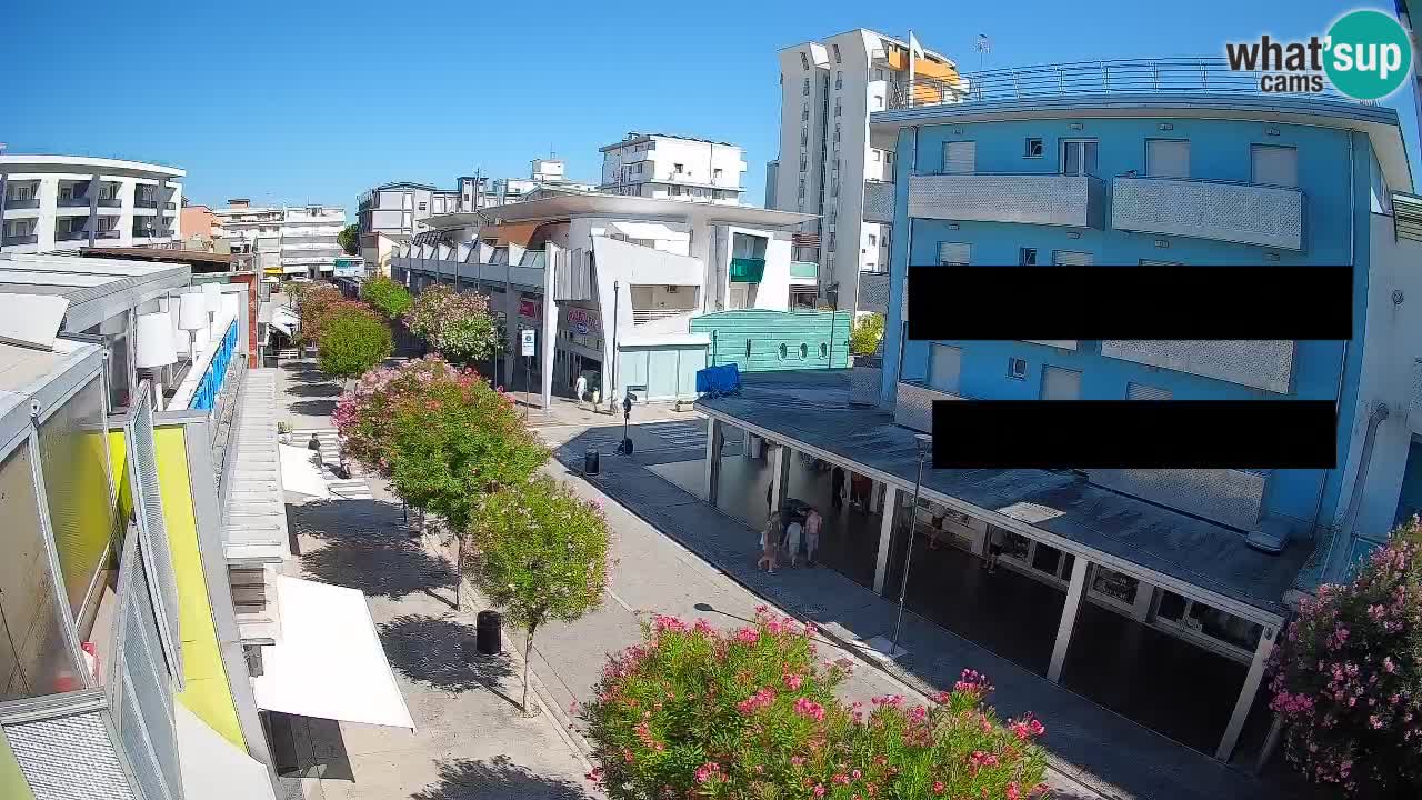 Webcam Passeggiata Bibione – Viale delle Costellazioni in Diretta