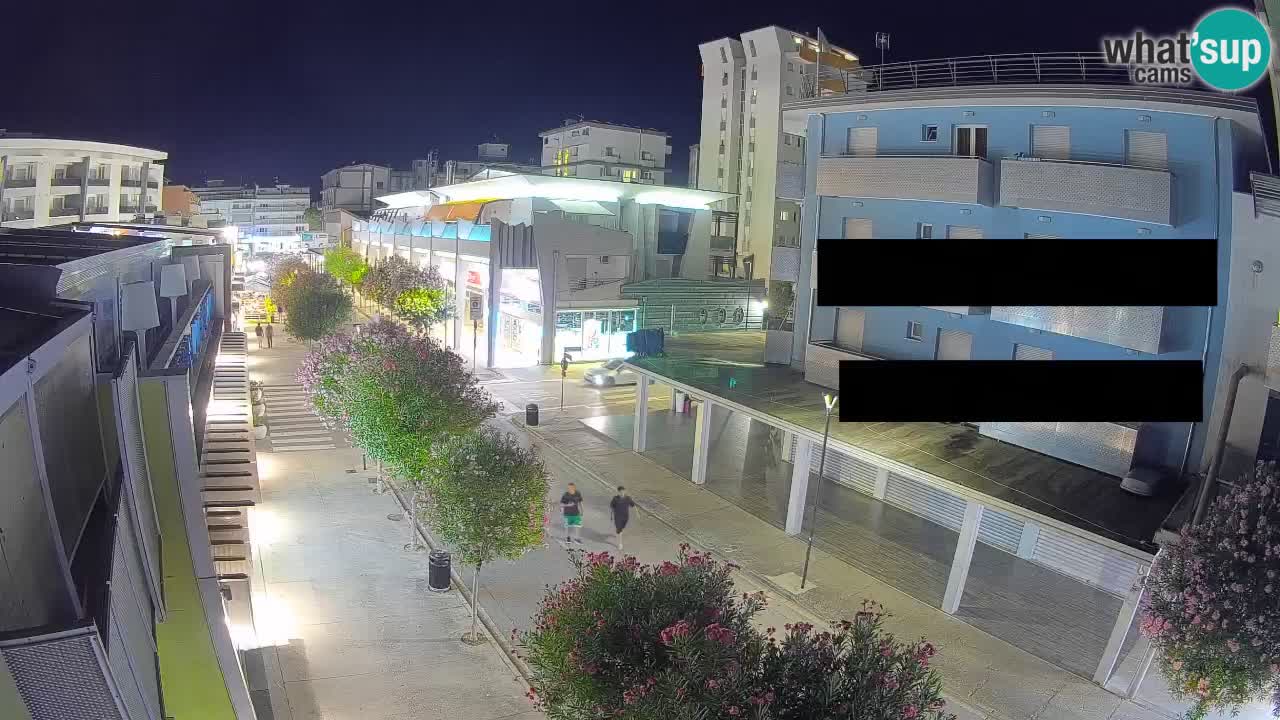 Webcam Passeggiata Bibione – Viale delle Costellazioni in Diretta