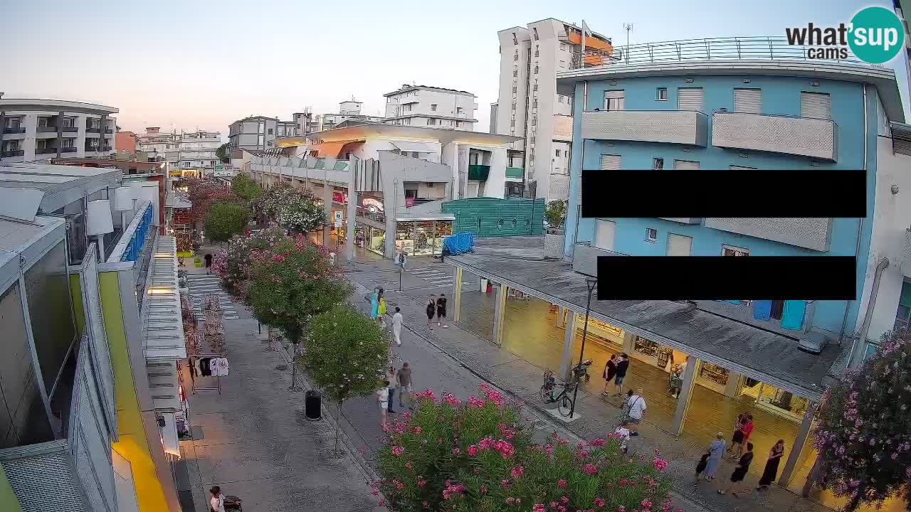 Bibione Fußgängerzone Webcam – Viale delle Costellazioni live