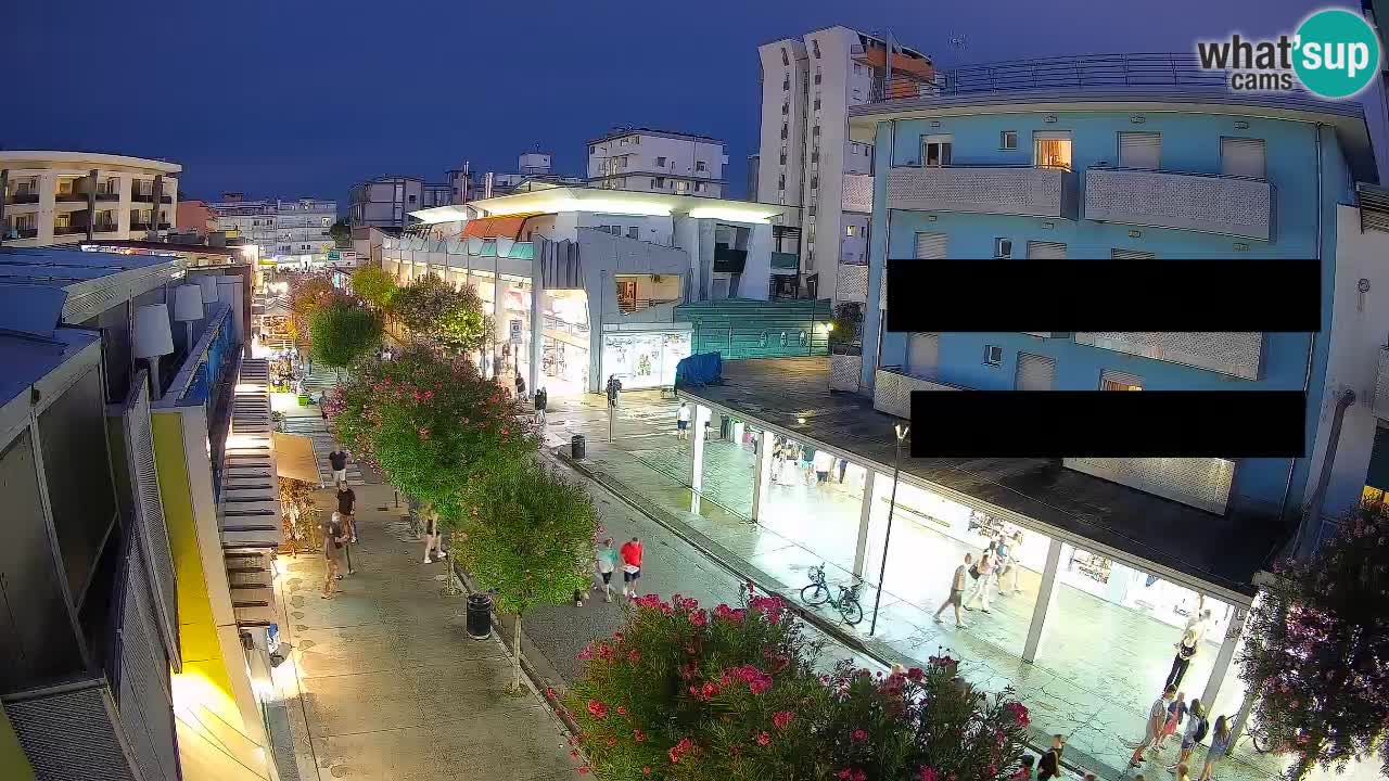 Web kamera Bibione Šetnica – Viale delle Costellazioni uživo