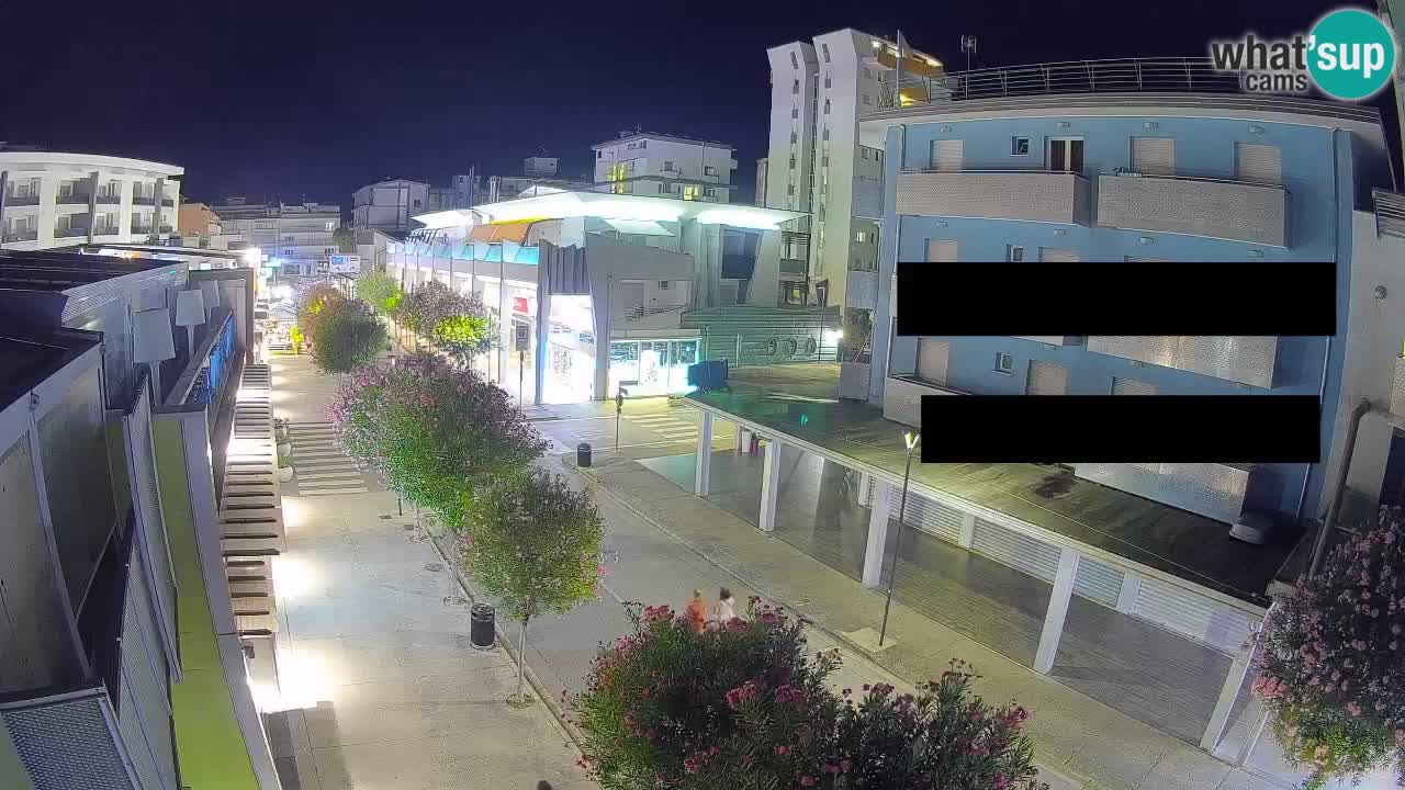 Webcam Passeggiata Bibione – Viale delle Costellazioni in Diretta