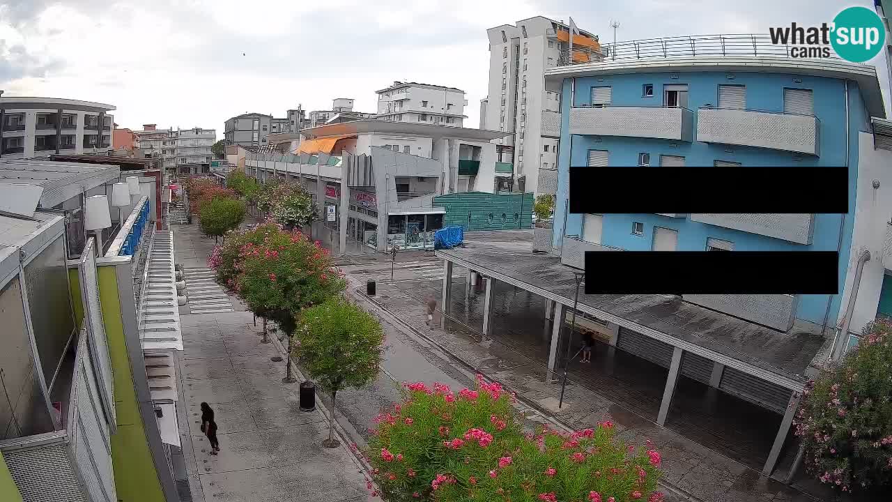 Webcam Passeggiata Bibione – Viale delle Costellazioni in Diretta
