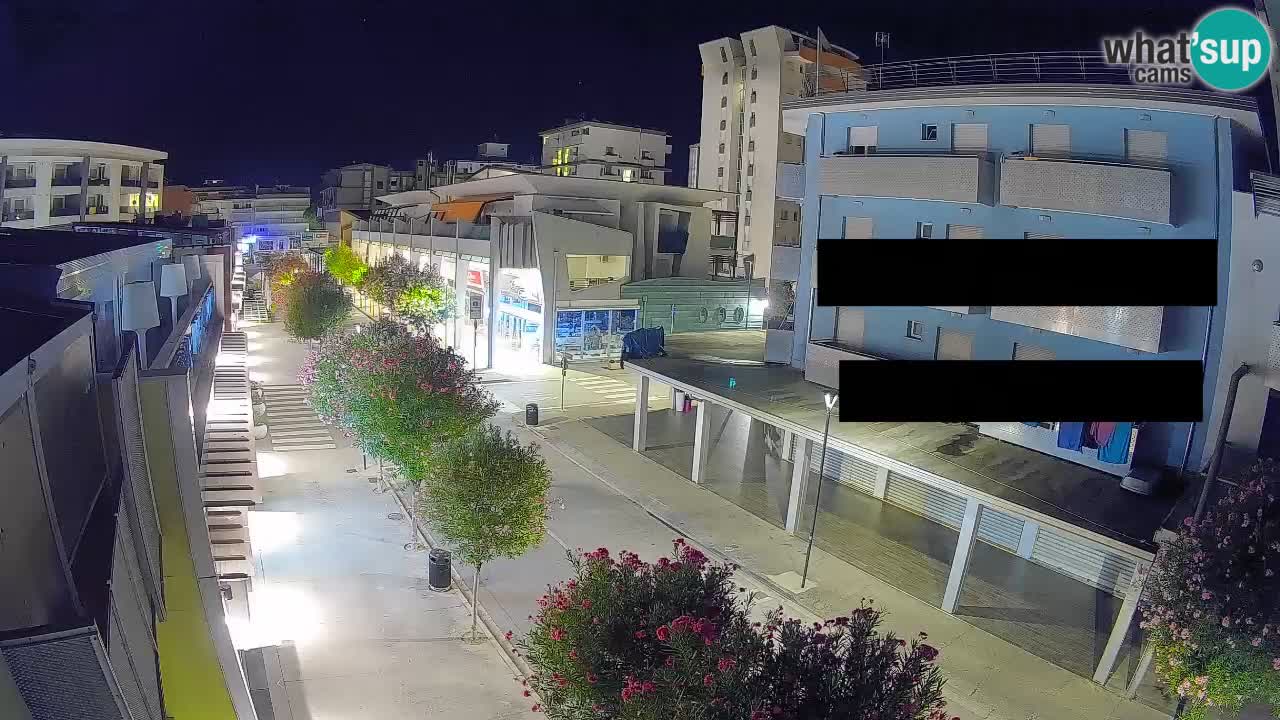 Webcam Passeggiata Bibione – Viale delle Costellazioni in Diretta