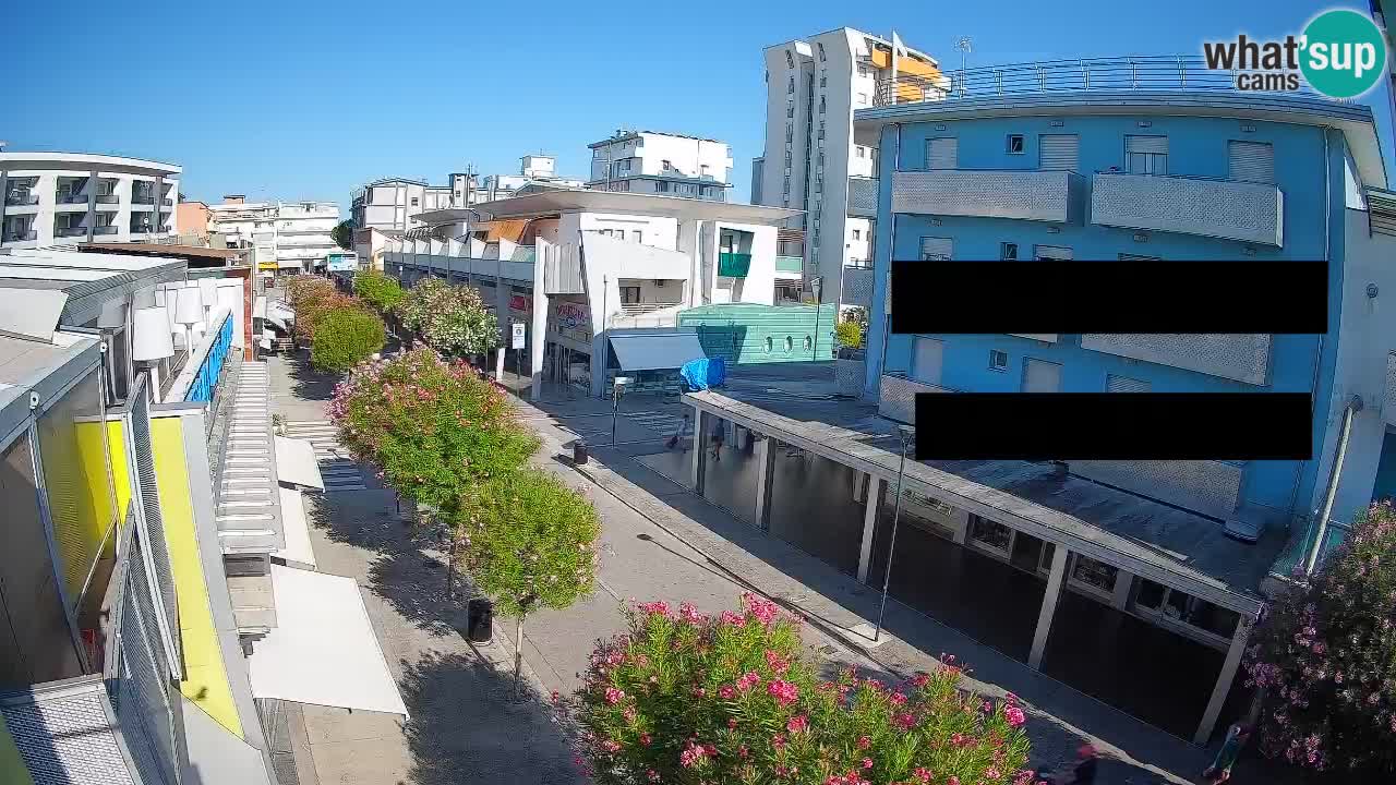 Bibione Fußgängerzone Webcam – Viale delle Costellazioni live