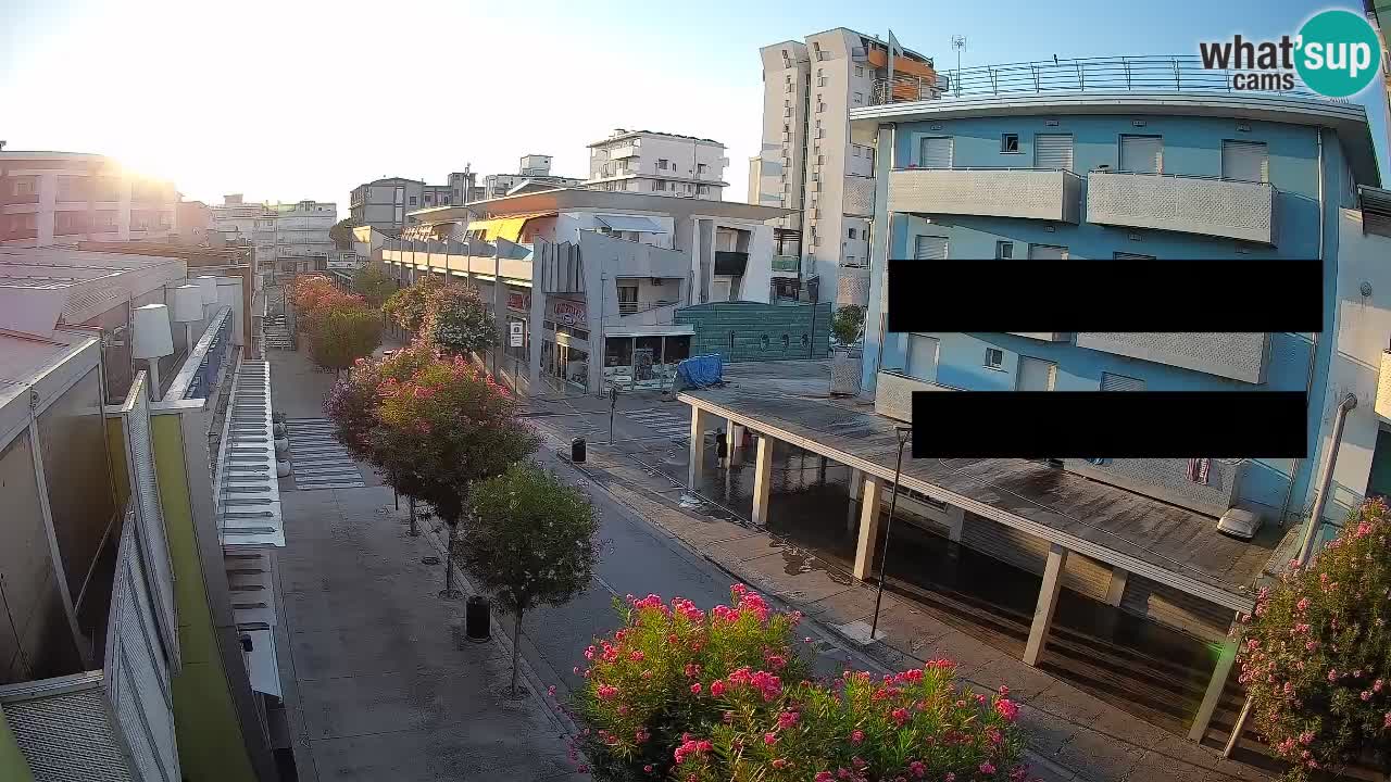 Webcam Paseo de Bibione – Viale delle Costellazioni en directo