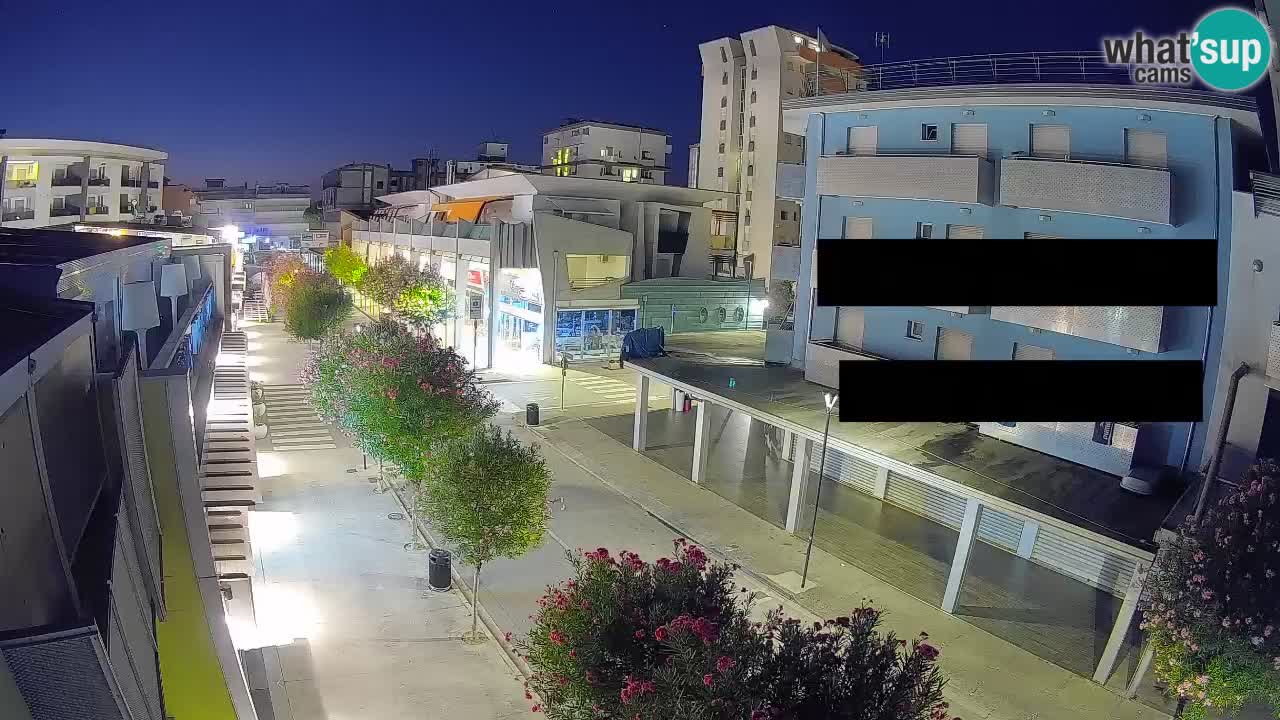 Bibione Fußgängerzone Webcam – Viale delle Costellazioni live