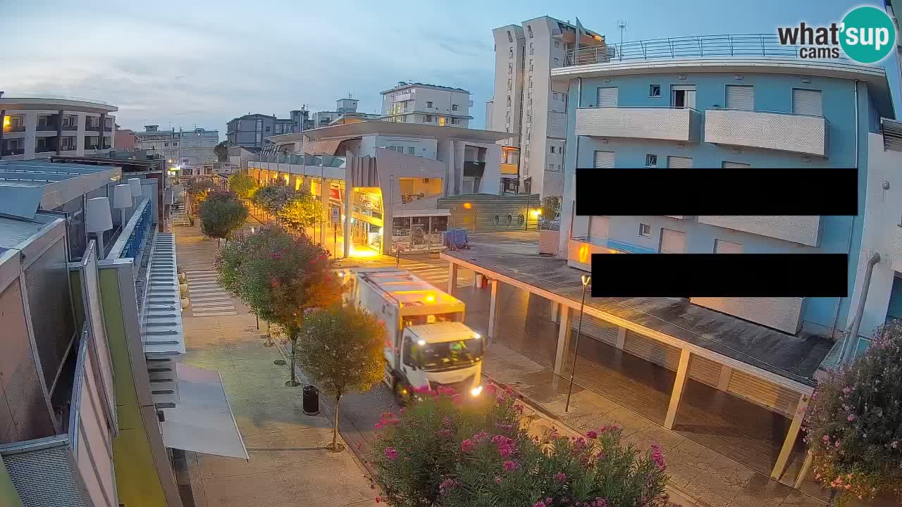 Webcam Paseo de Bibione – Viale delle Costellazioni en directo