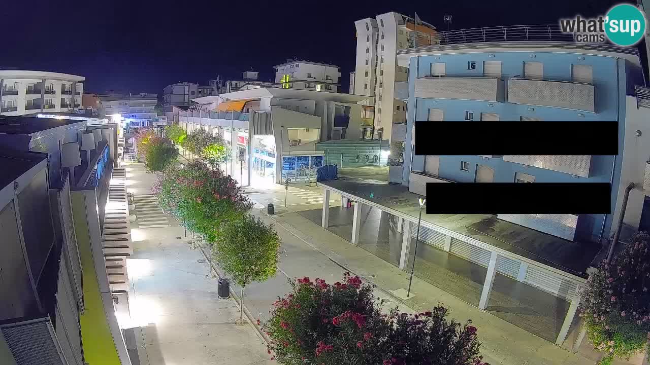 Web kamera Bibione Šetnica – Viale delle Costellazioni uživo