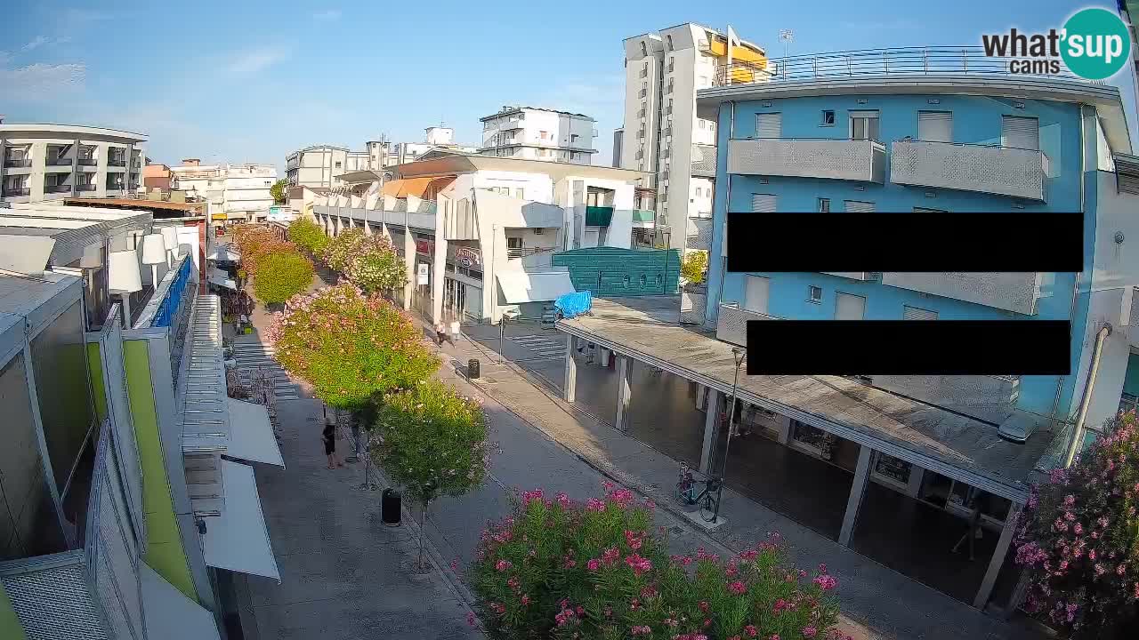 Webcam Passeggiata Bibione – Viale delle Costellazioni in Diretta
