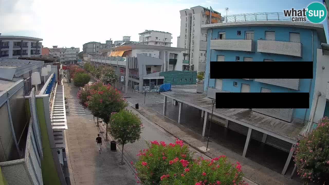 Webcam Passeggiata Bibione – Viale delle Costellazioni in Diretta