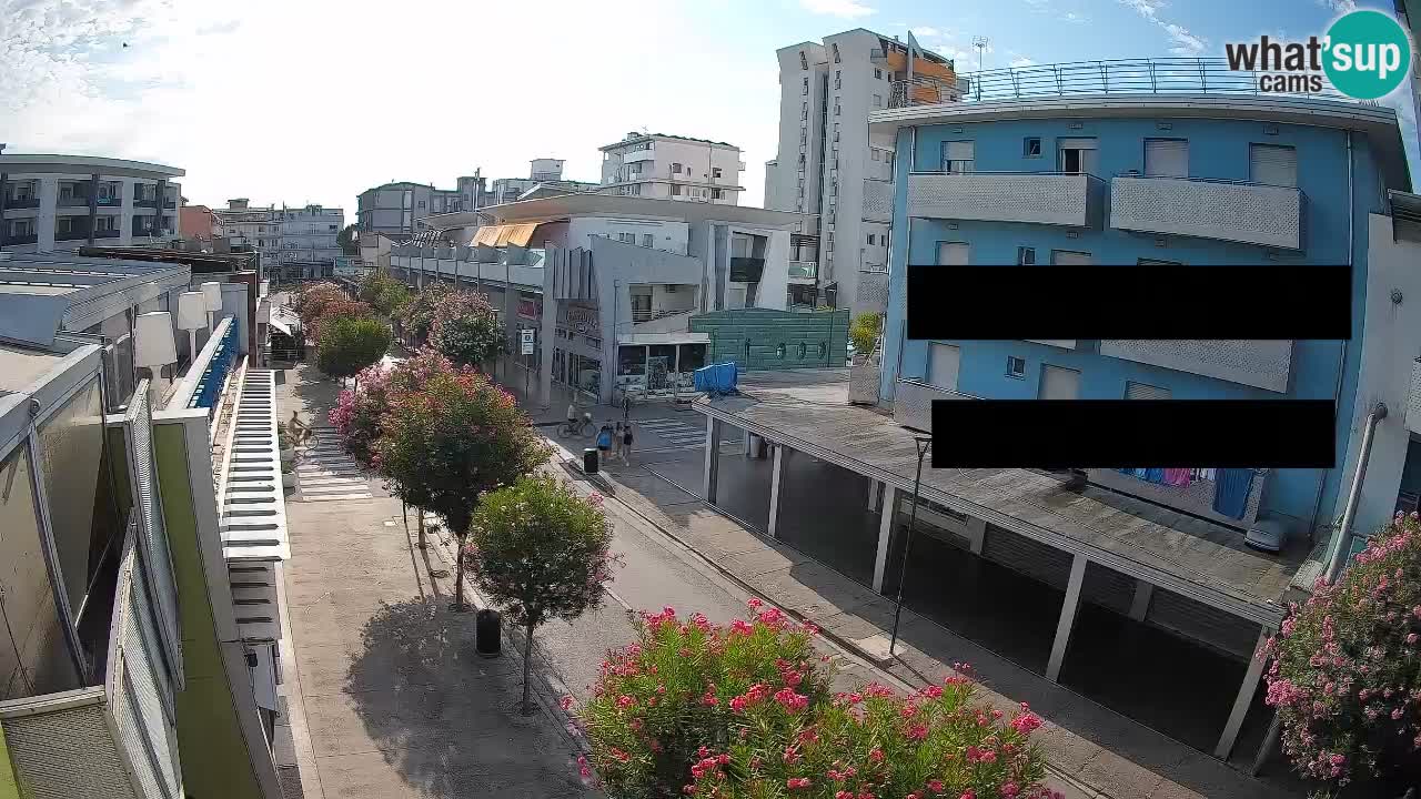 Bibione Fußgängerzone Webcam – Viale delle Costellazioni live