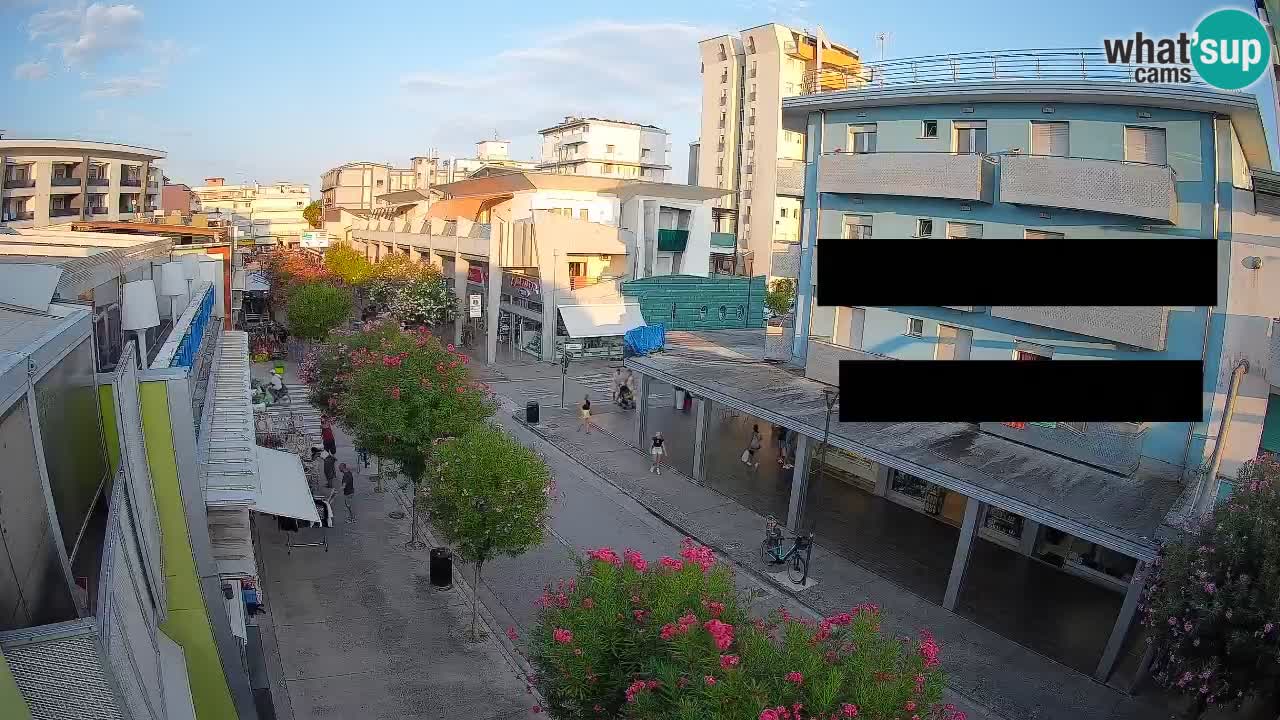 Bibione Fußgängerzone Webcam – Viale delle Costellazioni live