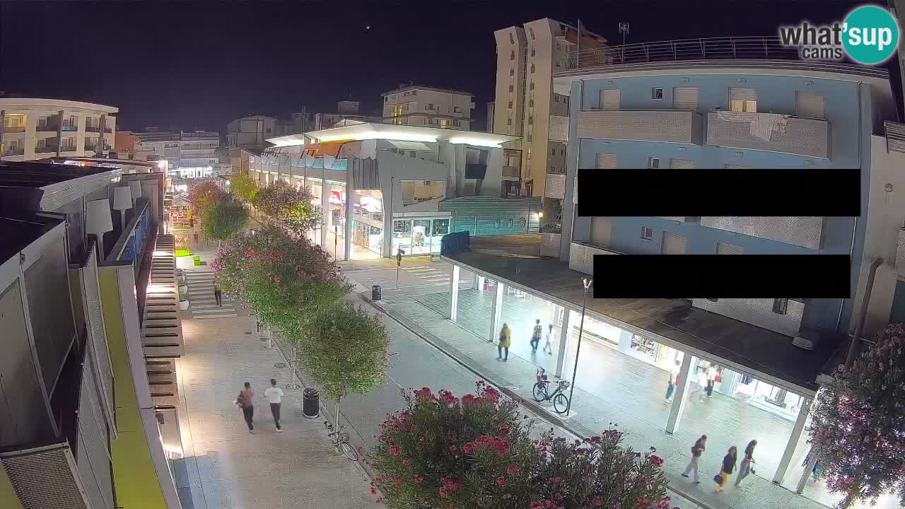 Bibione Fußgängerzone Webcam – Viale delle Costellazioni live