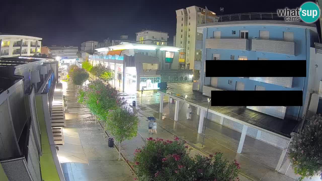 Bibione Fußgängerzone Webcam – Viale delle Costellazioni live