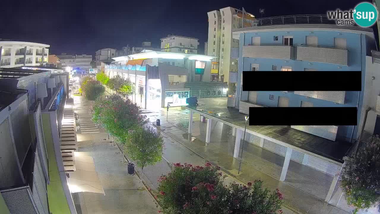 Bibione Fußgängerzone Webcam – Viale delle Costellazioni live