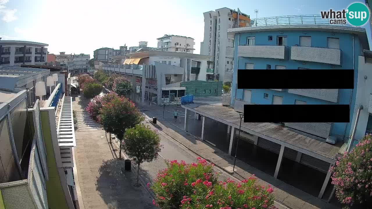 Bibione Fußgängerzone Webcam – Viale delle Costellazioni live