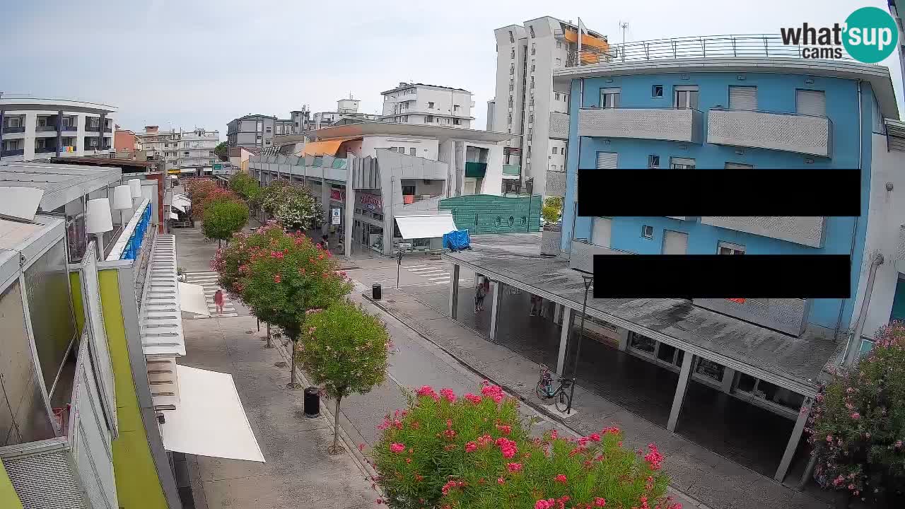 Web kamera Bibione Šetnica – Viale delle Costellazioni uživo