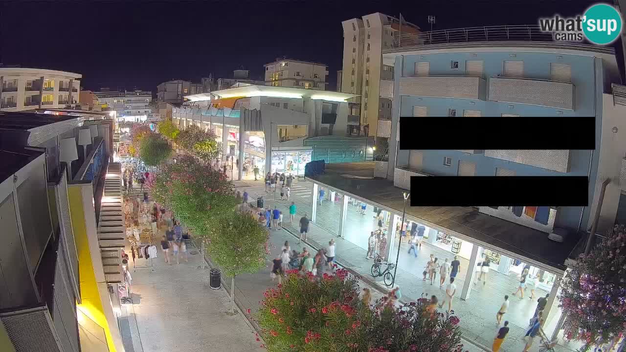 Webcam Passeggiata Bibione – Viale delle Costellazioni in Diretta