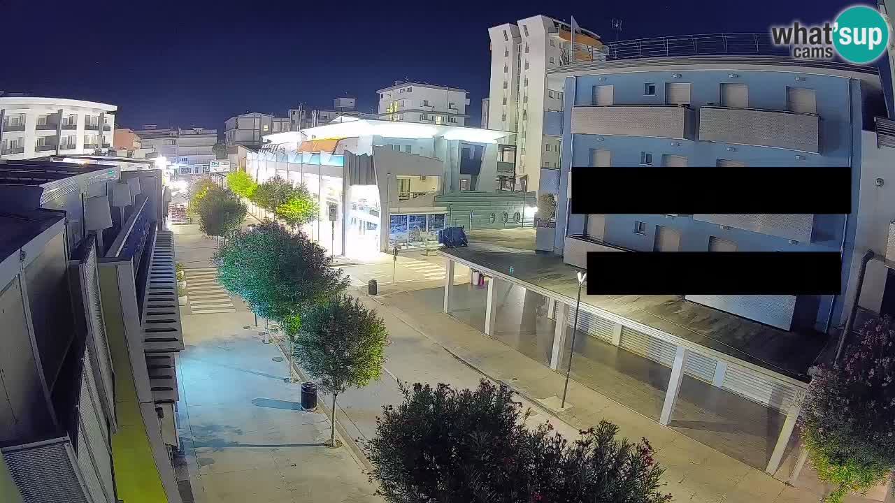 Bibione Fußgängerzone Webcam – Viale delle Costellazioni live