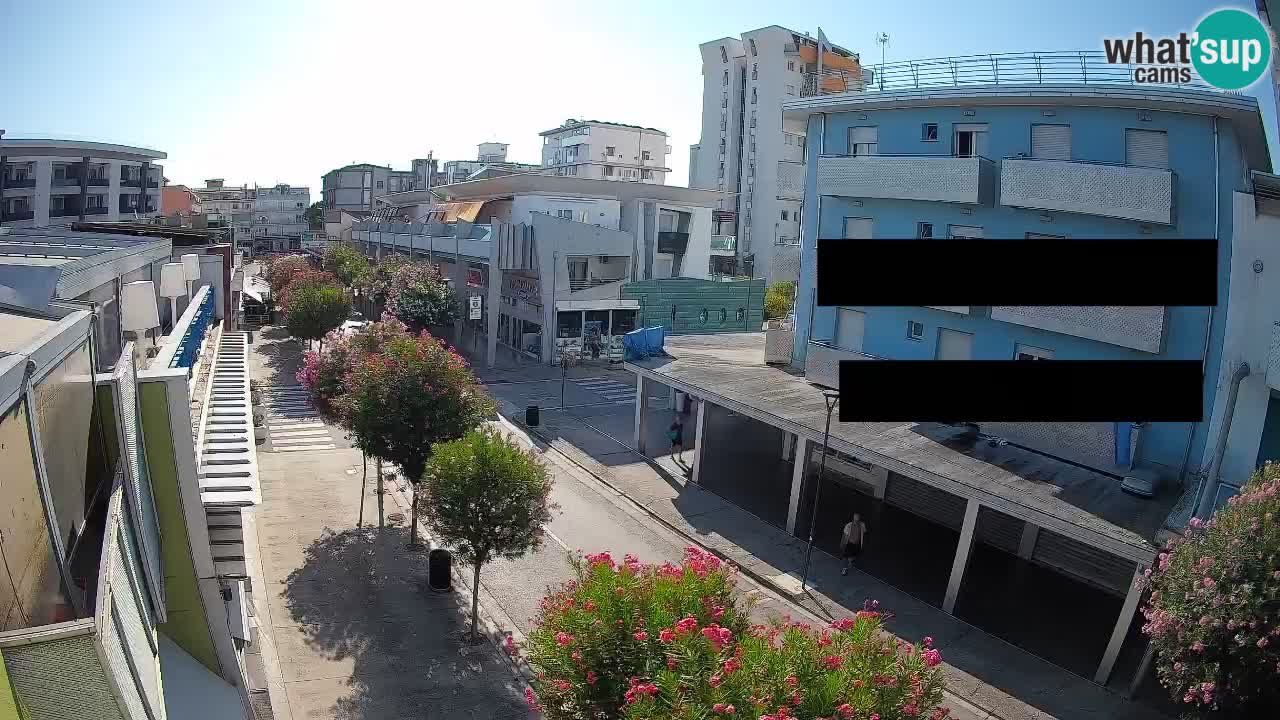 Web kamera Bibione Šetnica – Viale delle Costellazioni uživo