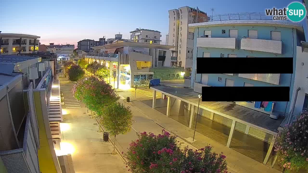 Webcam Paseo de Bibione – Viale delle Costellazioni en directo