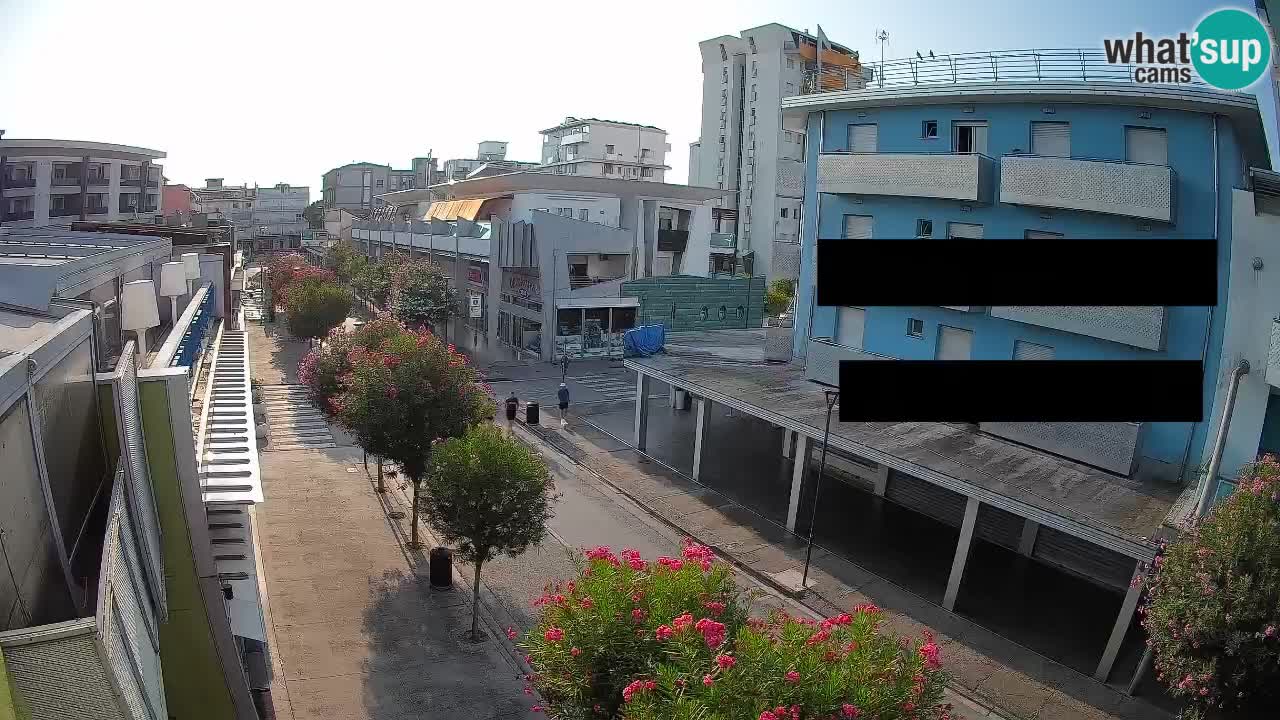 Bibione Fußgängerzone Webcam – Viale delle Costellazioni live