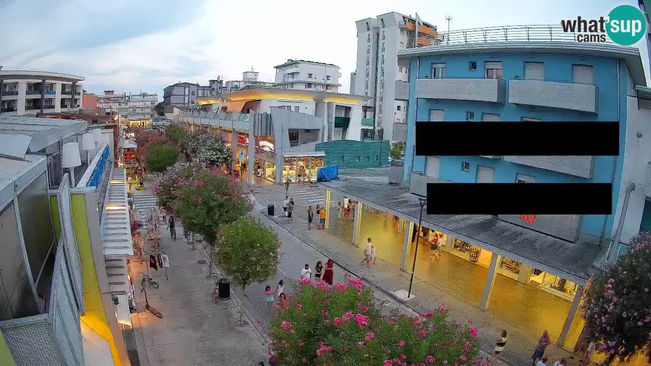 Bibione Fußgängerzone Webcam – Viale delle Costellazioni live