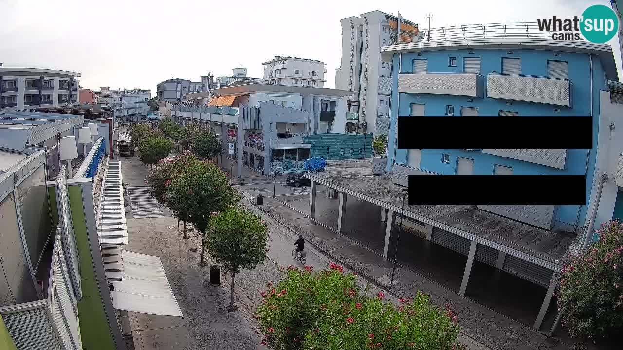 Bibione Fußgängerzone Webcam – Viale delle Costellazioni live