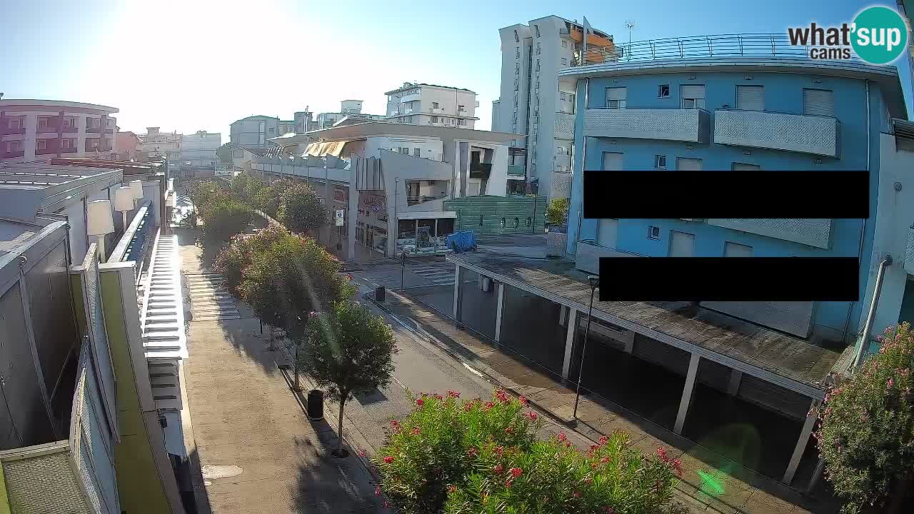 Web kamera Bibione Šetnica – Viale delle Costellazioni uživo
