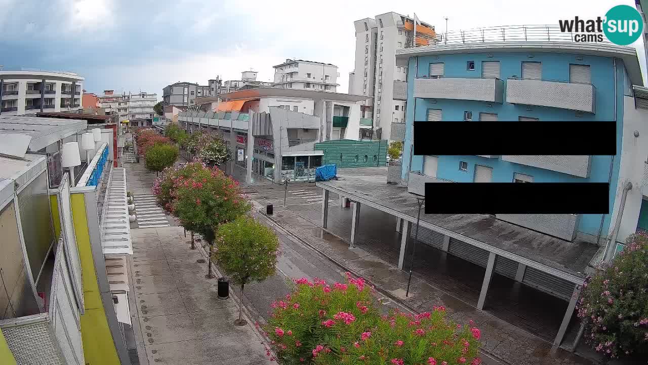 Webcam Passeggiata Bibione – Viale delle Costellazioni in Diretta