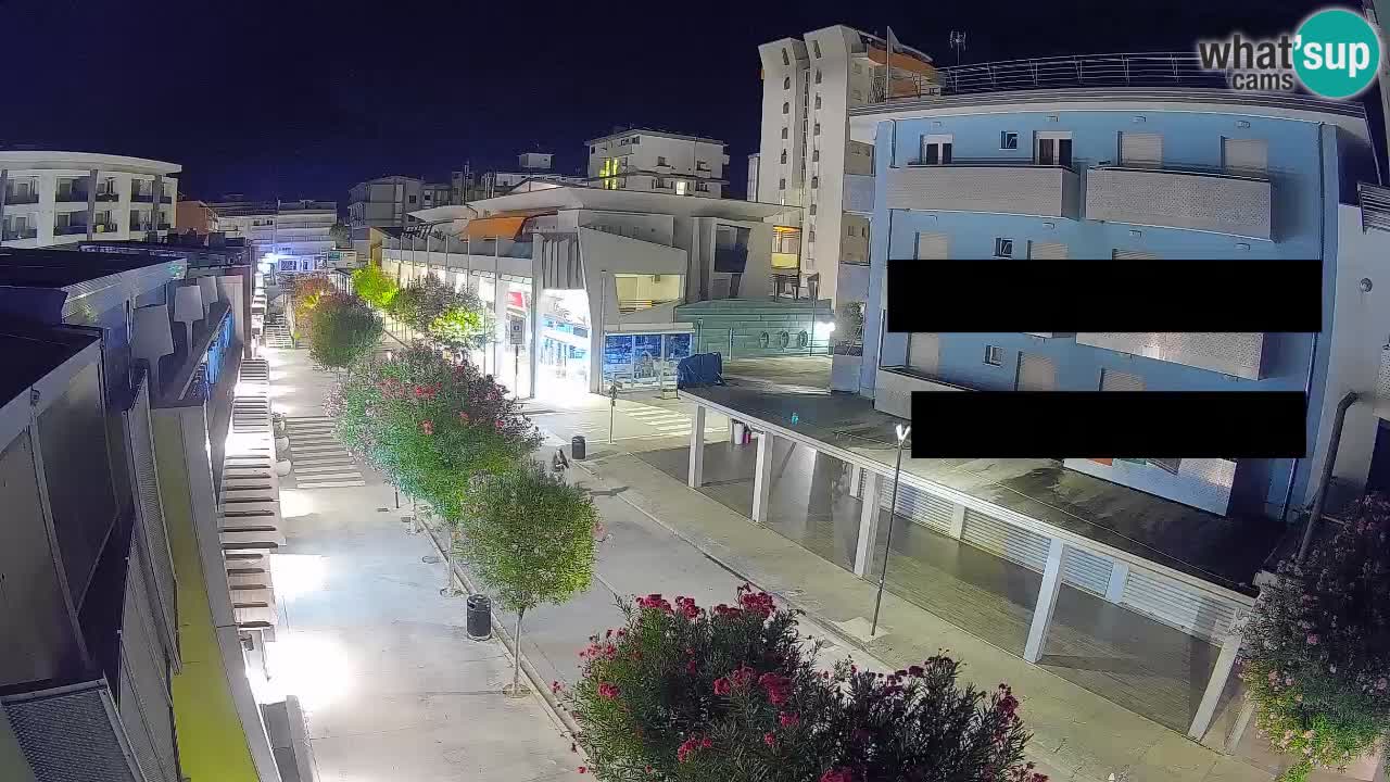 Webcam Passeggiata Bibione – Viale delle Costellazioni in Diretta