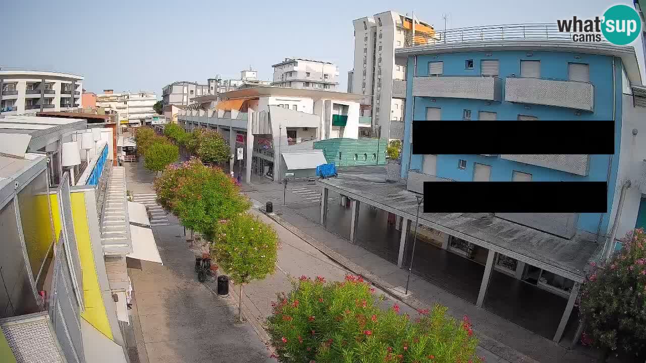Webcam Passeggiata Bibione – Viale delle Costellazioni in Diretta
