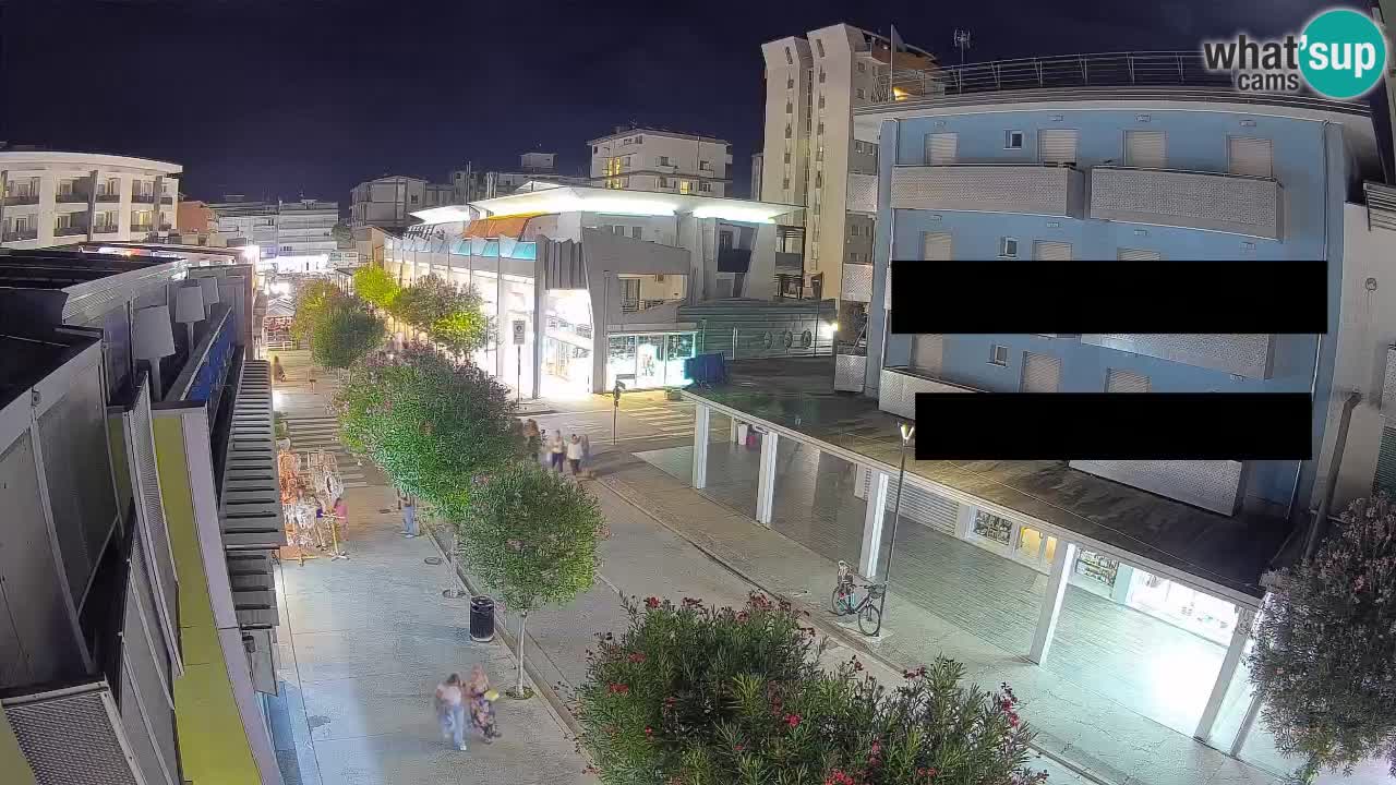 Webcam Passeggiata Bibione – Viale delle Costellazioni in Diretta