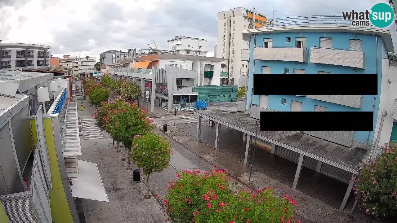 Bibione Fußgängerzone Webcam – Viale delle Costellazioni live