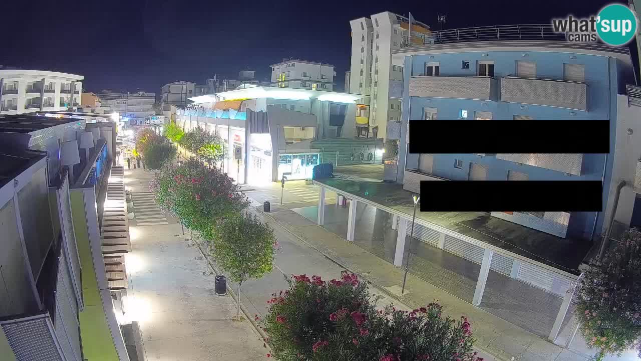 Webcam Passeggiata Bibione – Viale delle Costellazioni in Diretta