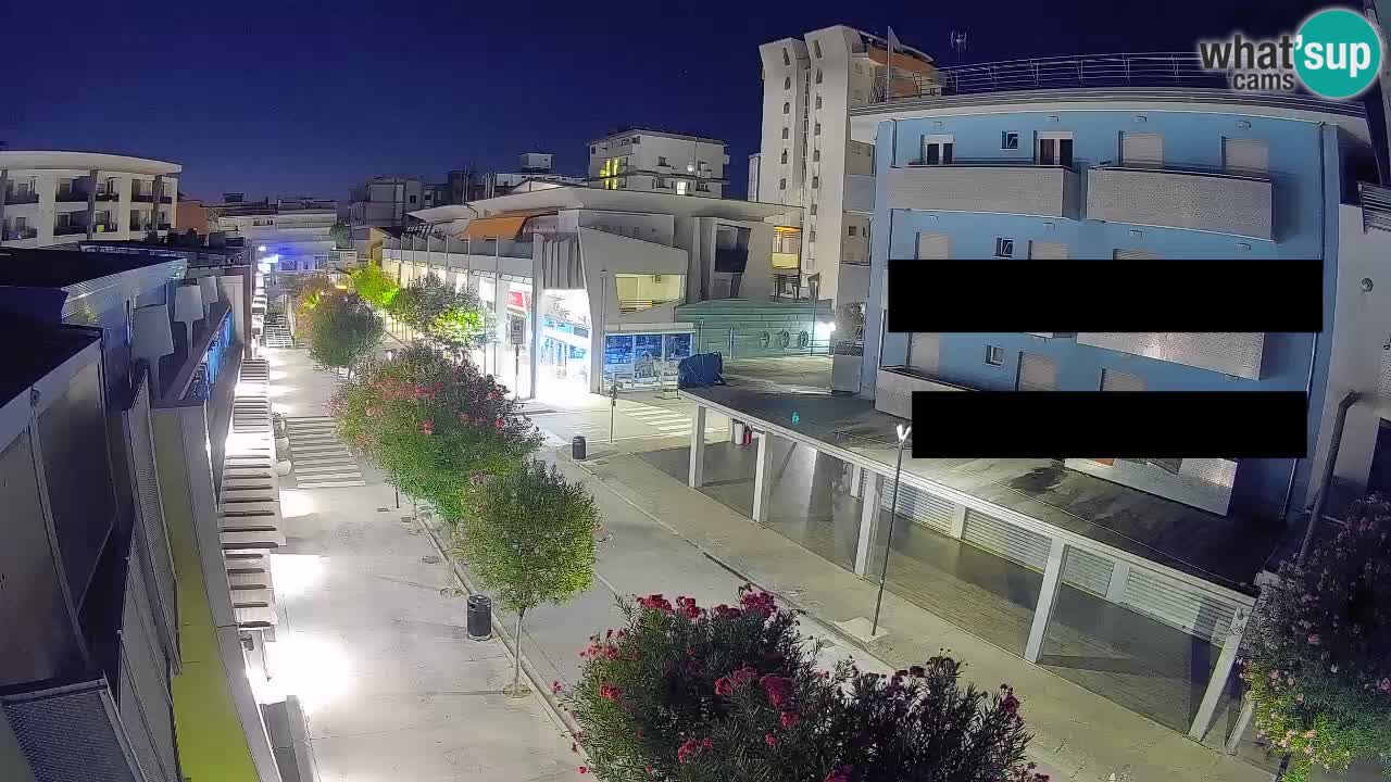 Bibione Fußgängerzone Webcam – Viale delle Costellazioni live