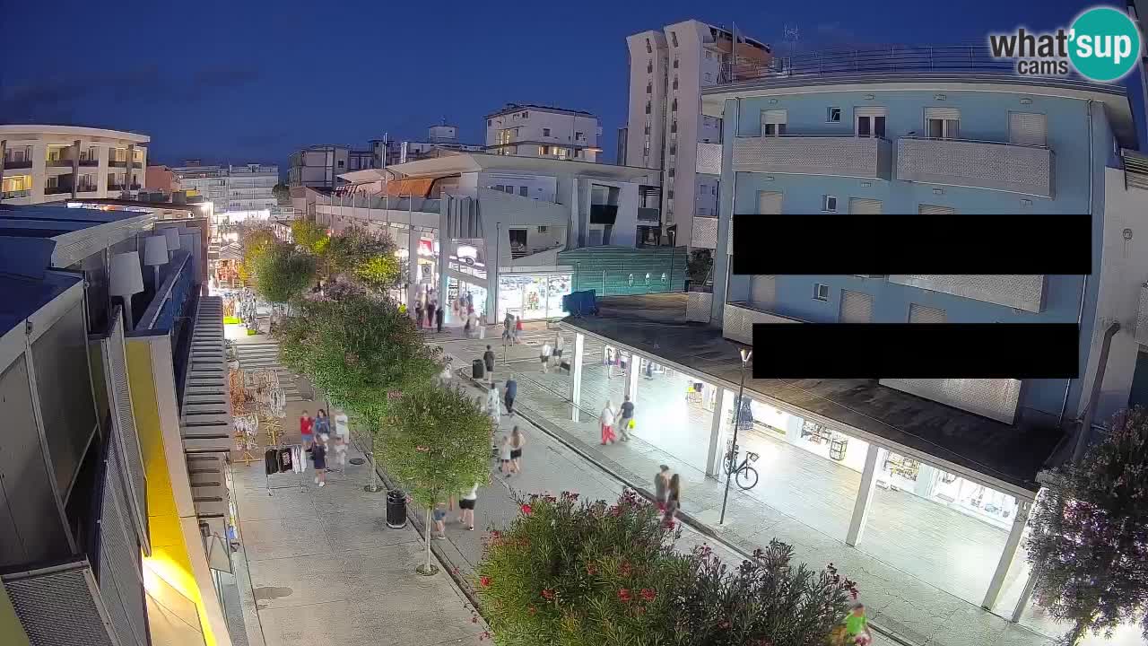 Webcam Passeggiata Bibione – Viale delle Costellazioni in Diretta