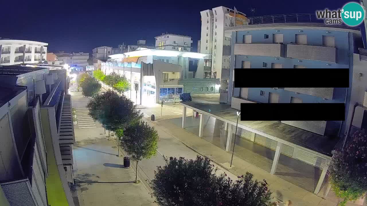 Webcam Passeggiata Bibione – Viale delle Costellazioni in Diretta
